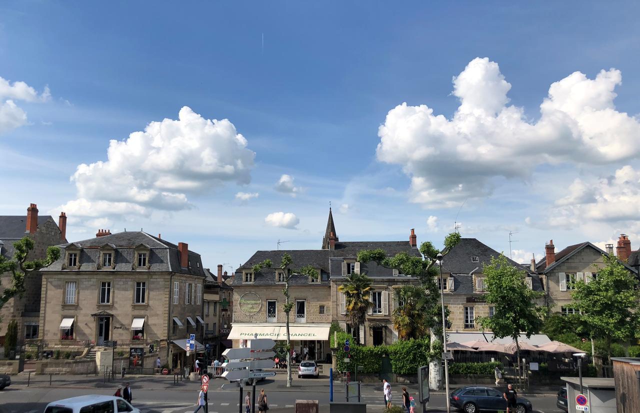 Hotel La Reserve De Brive Exteriör bild